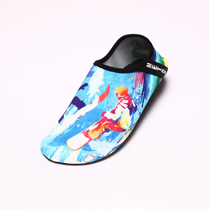 Custom Made Yoga Shoes Walk on Water Shoes Swim Pool Beach Aqua Water Shoes Made in China