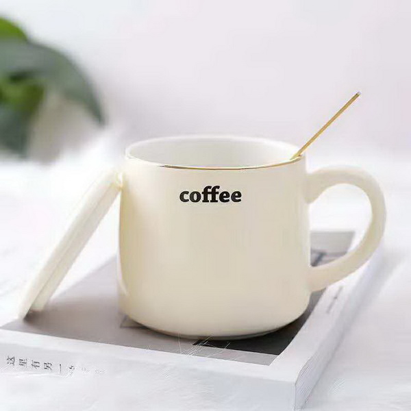 Factory Direct Wholesale Novelty Coffee Mugs with Lid Spoon Cheap Ceramic