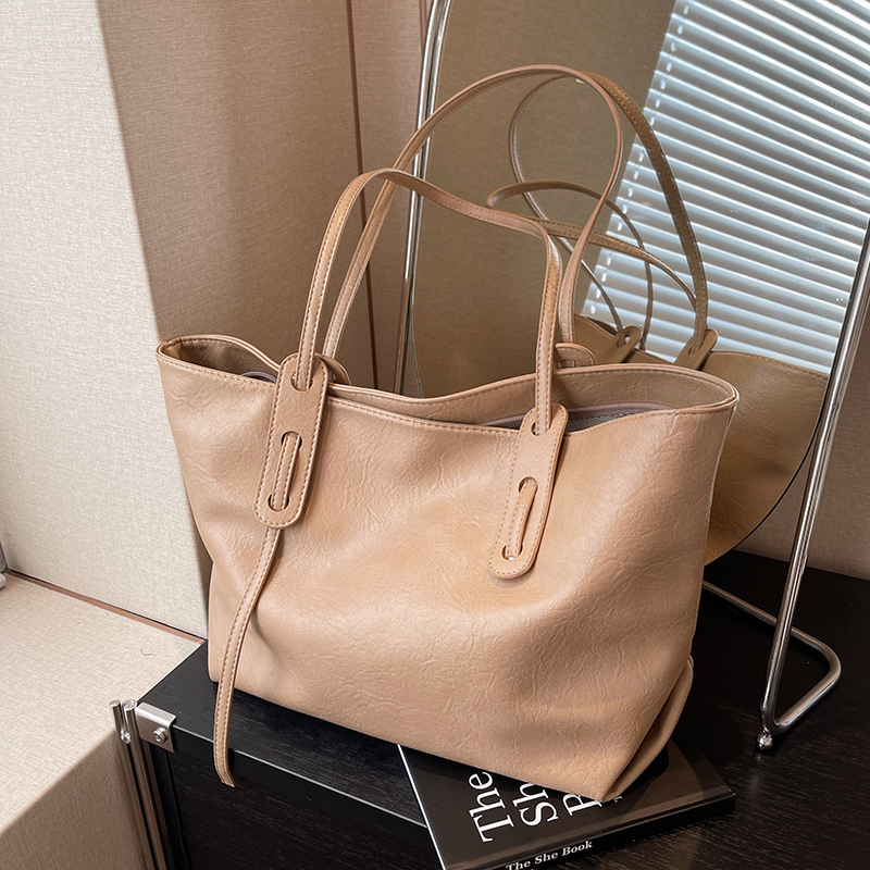 Large Capacity Women's Tote Bag Winter Fashion Trend Leather Shoulder Bags Office Handbag
