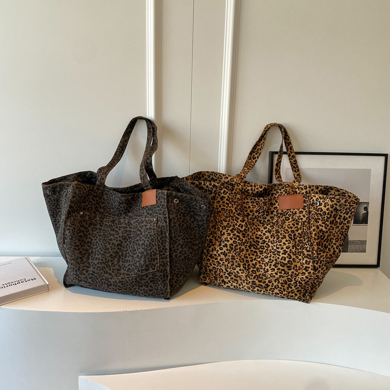 Leopard Pattern Tote Bag Vintage Canvas Shoulder Bag Fashion Big Capacity Handbag For School Work Shopping
