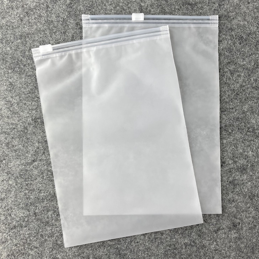 Bag with Zipper Large Plastic Packaging Frosted Slide Zipper Bags 20pcs Waterproof And Dustproof Clothes Packaging Storage Bags