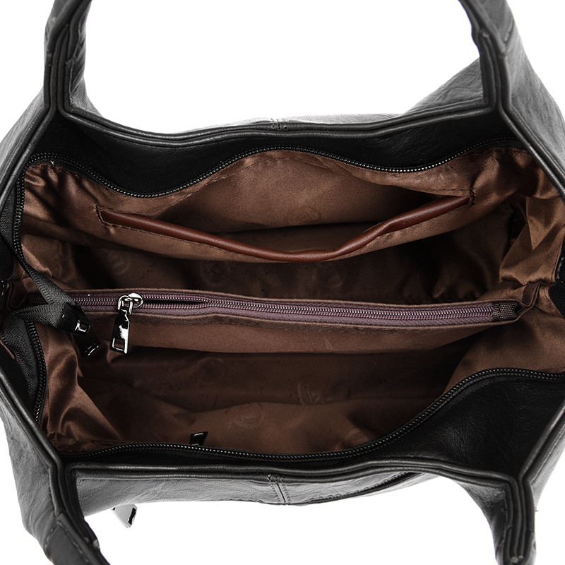 2024 New Women's Bag Foreign Trade Cross Border Lightweight Commuter Crossbody Bag Texture Soft Leather Handbag Women's Small Bag