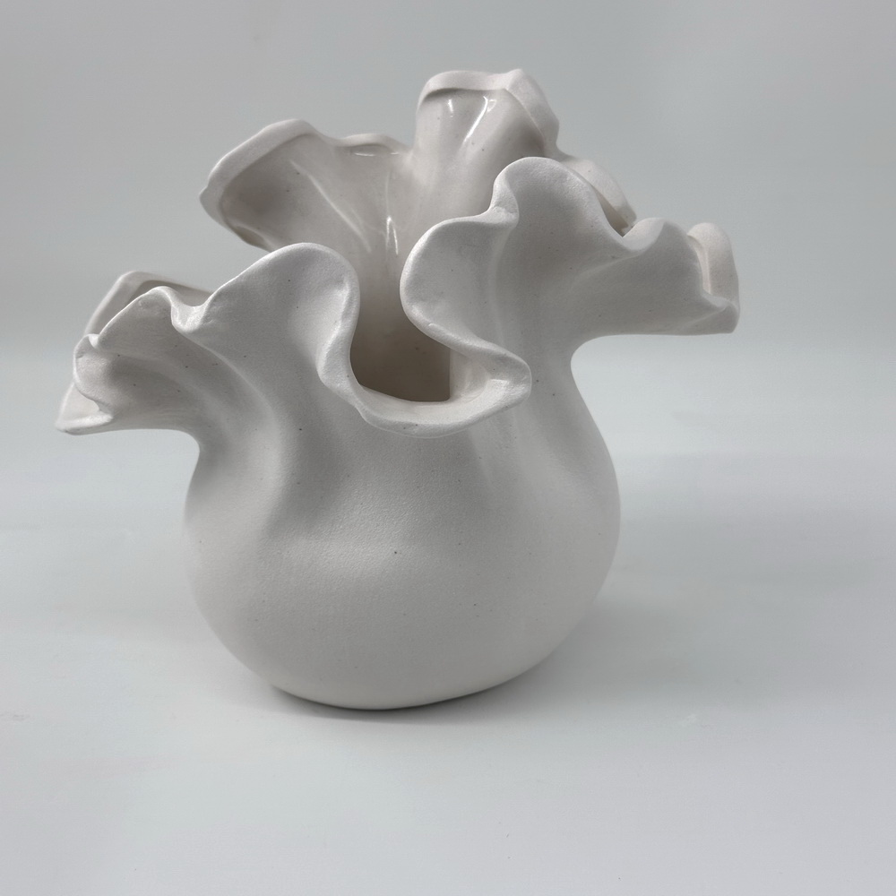 Nordic Creative White Ceramic Moon Vase, Living Room, High End Light Luxury Decoration Vase