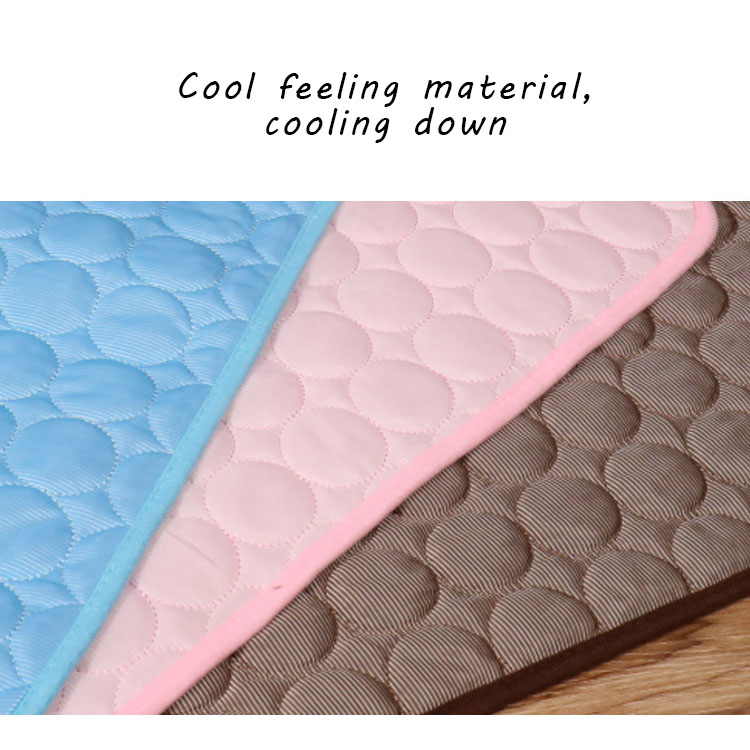 Top Selling Cooling Dog Bed Cold Pad For Cats And Dogs Summer Cool Pet Mat Pet Cooling Mat