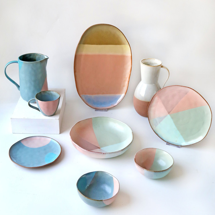 Wholesale European Vintage Style Colorful Home Goods Stoneware Custom Cheap Dinnerware Set for Gift