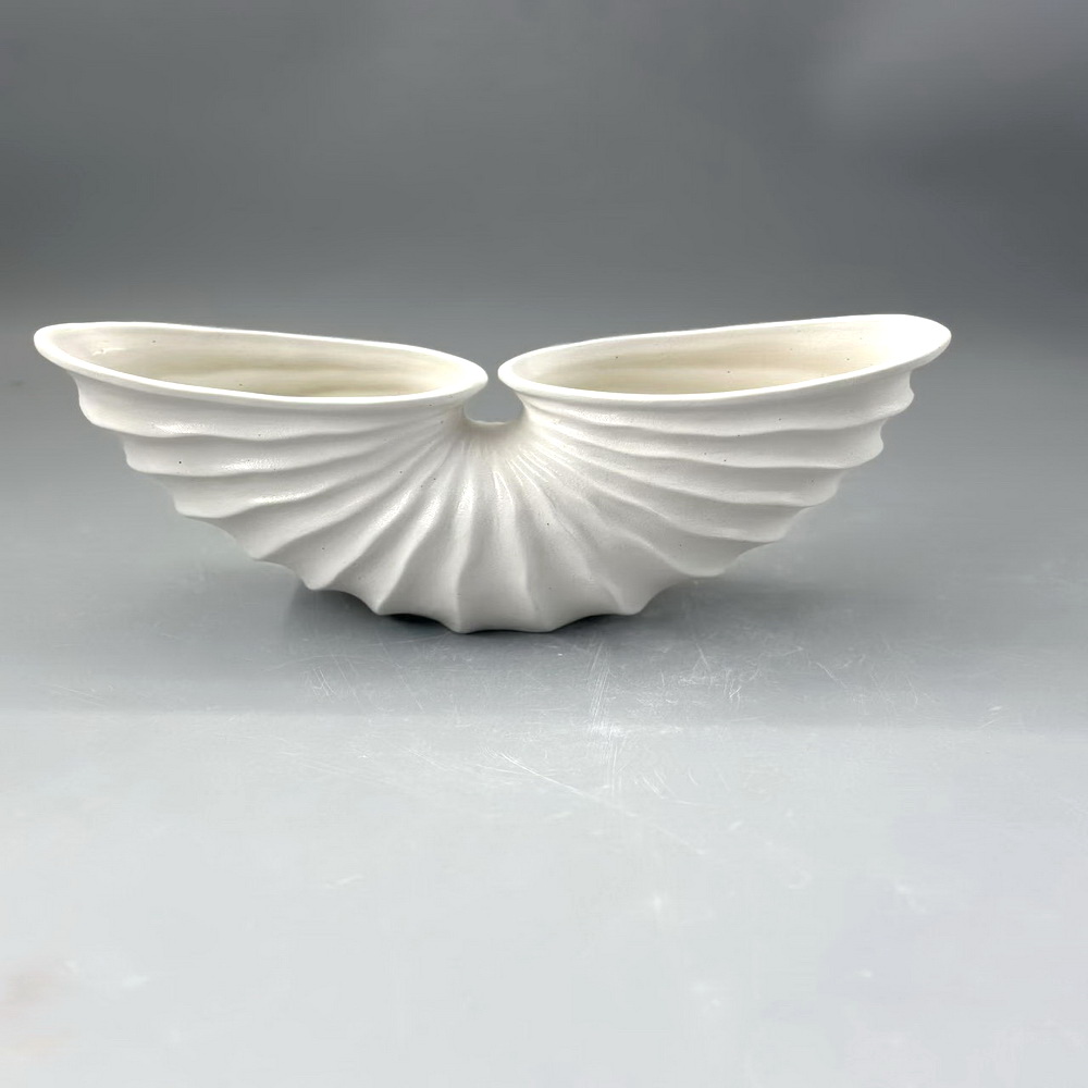 High-End Nordic Ceramic Vase Modern Home Decor Top-Table Ornament for Living Room Cute Design Style Wedding Flower Arrangements