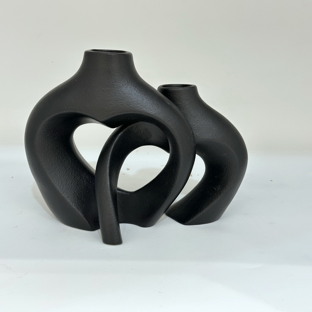 Nordic Black Modern Ceramic Vase, with A Simple Design, Suitable As A Floral Container for Home Decoration, Office Or Dining Table Era