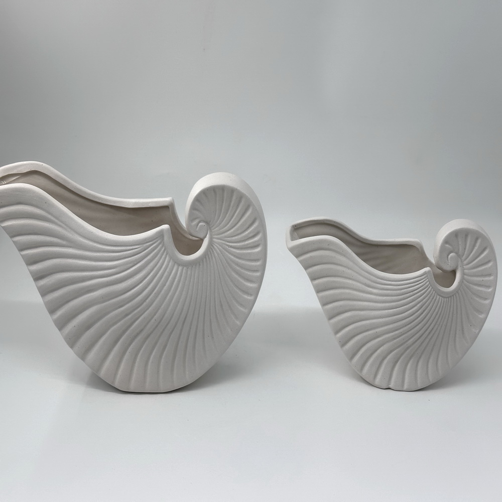 Nordic Creative White Ceramic Moon Vase, Living Room, High End Light Luxury Decoration Vase