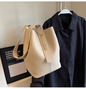 Large Capacity Female New Fashion 100 Shoulder Crossbody Bag Popular Network Red Explosive Bucket Bag Tote Purse