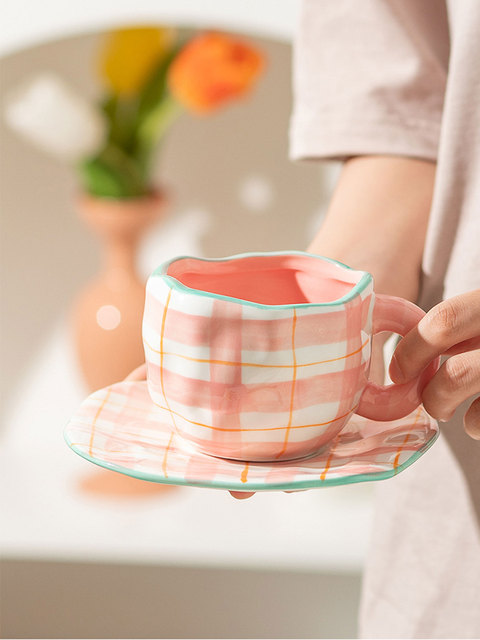 Hand-painted Flower Ceramic Coffee Cup Home Office Mug With Plate Spoon Breakfast Milk Juice Tea Handle Cup Gift Drinkware Set