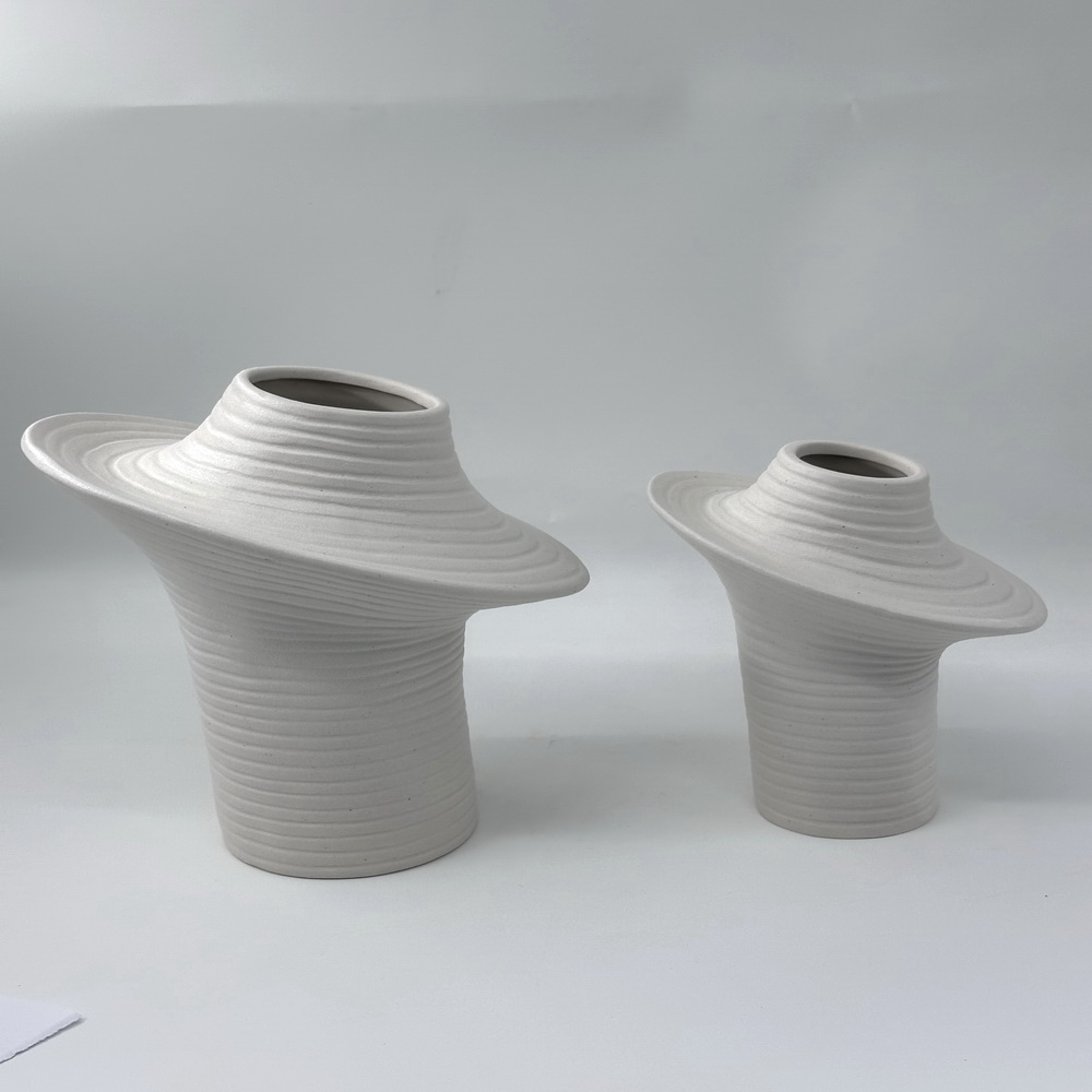 Wholesale Modern Ceramic Vases Art Decor Nordic Luxury Styles Porcelain Pottery Indoor Home Decor Weddings Tabletop