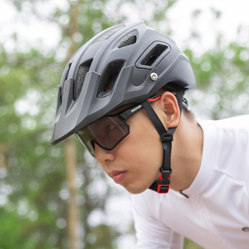 Cycling Glasses Photochromic MTB Road Bike Glasses UV400 Protection Sunglasses Ultra-light Sport Safe Eyewear Equipment