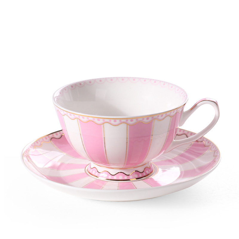 Coffeware Sets Ceramic Milk Tea Mugs Cups & Saucers Kitchen Drinkware Utensil Bone China Birthday Presents Wedding Gifts 200ML