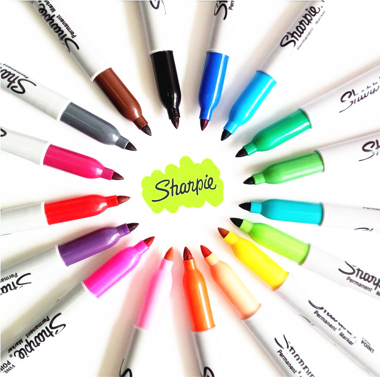 Wholesale Acrylic Pen Sets Custom Sketch Sets Magic Colour Pen Colors Cool Art Marker for Wood