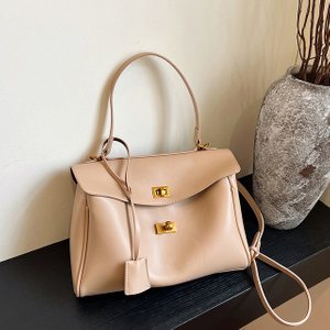 Design Handbag Shoulder Bag Women 2024 Large Capacity Crossbody Bag Fashionable Ladies Messenger Bag Multifunctional Commuting