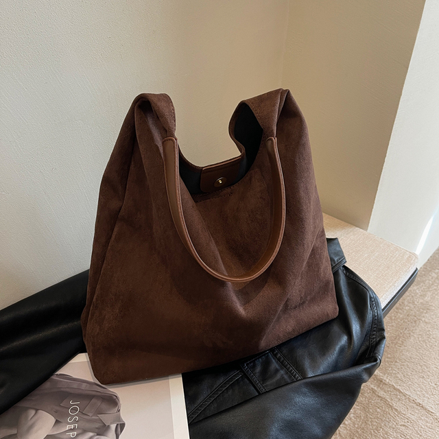 Women Suede Shoulder Bag Simple Tote Handbag Large Capacity Trendy Work Hobo Closure Vintage Hobo Bag Outdoor Travel Bag