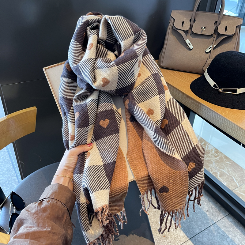 Scarves Women Knitted Heart-pattern Plaid Lovey Girl Winter Scarf College Fashionable Leisure Shawl Wraps