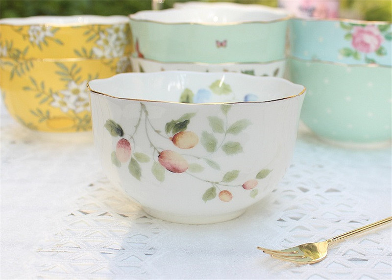 Ceramic Bowl 4.5 Inches Kitchen Tableware Flower Finished Afternoon Tea Chocolate Dessert Bowl Housewarming Wedding Gifts 350ML