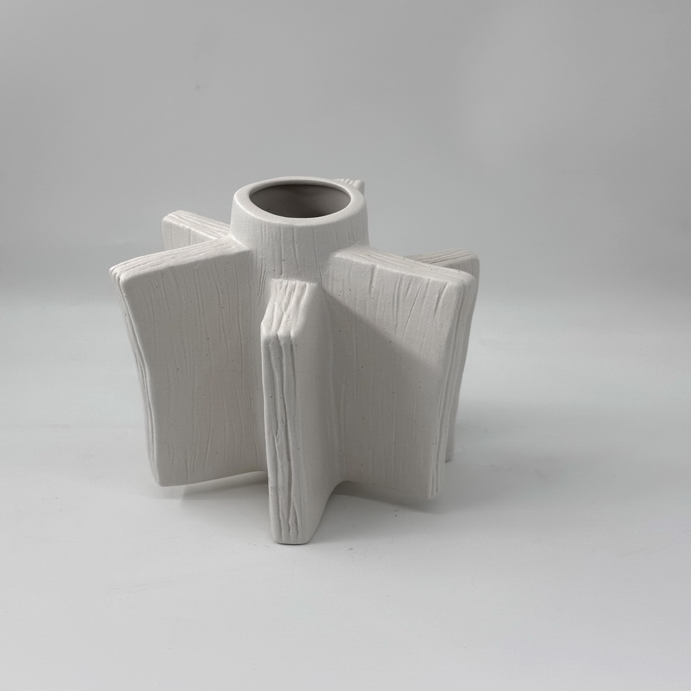 Simple Wholesale Custom Luxury Conical Vertical Texture Hotel Home Decoration Ceramic Vase Ornaments