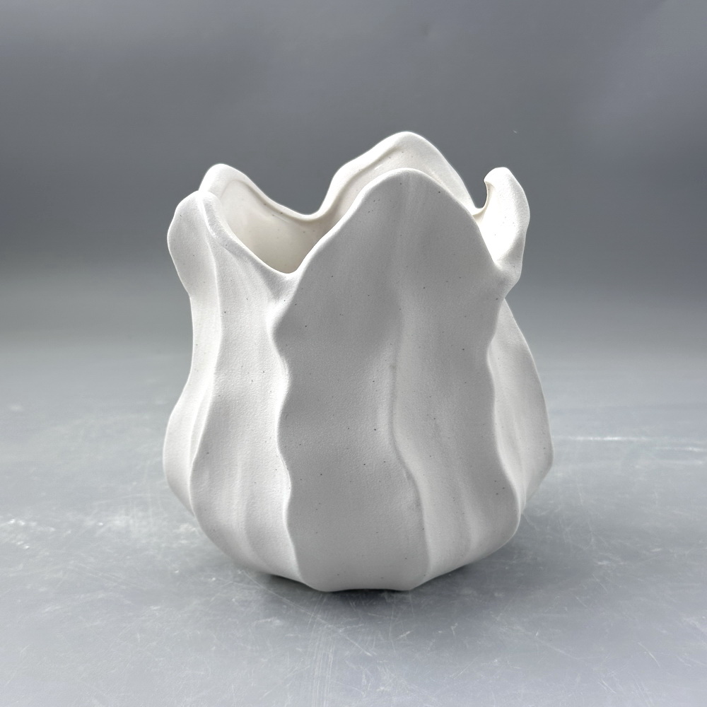 Nordic-style Ceramic Ornaments Creative Burning Crafts Home Hydroponic Dry Flower Vases Wholesale White Ceramic Vase Set