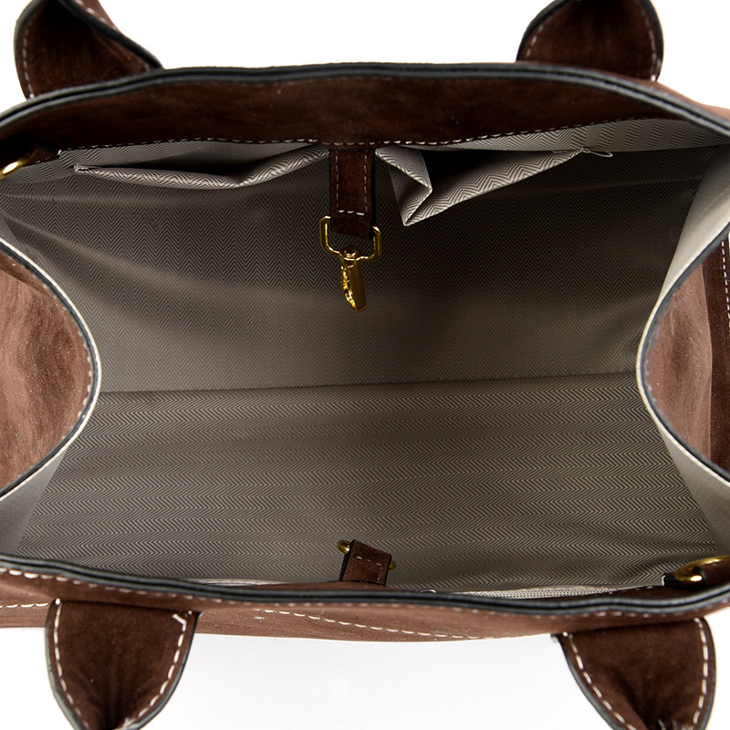 European And American Retro Handbag New Large Capacity Suede Leather Bag French Fashion Handbag Tote Bag Crossbody Commuting Women's Bag