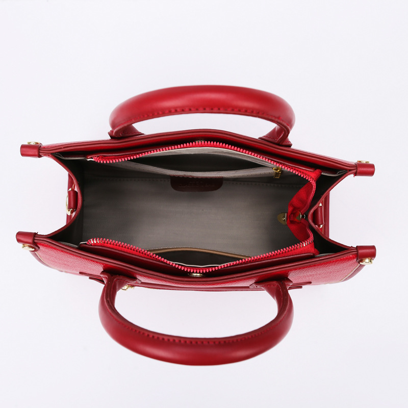 New Minimalist Retro Solid Color Single Shoulder Baozi Mother Three Piece Set Contrasting Color Women's Handbag Light Luxury Commuting Crossbody Bag