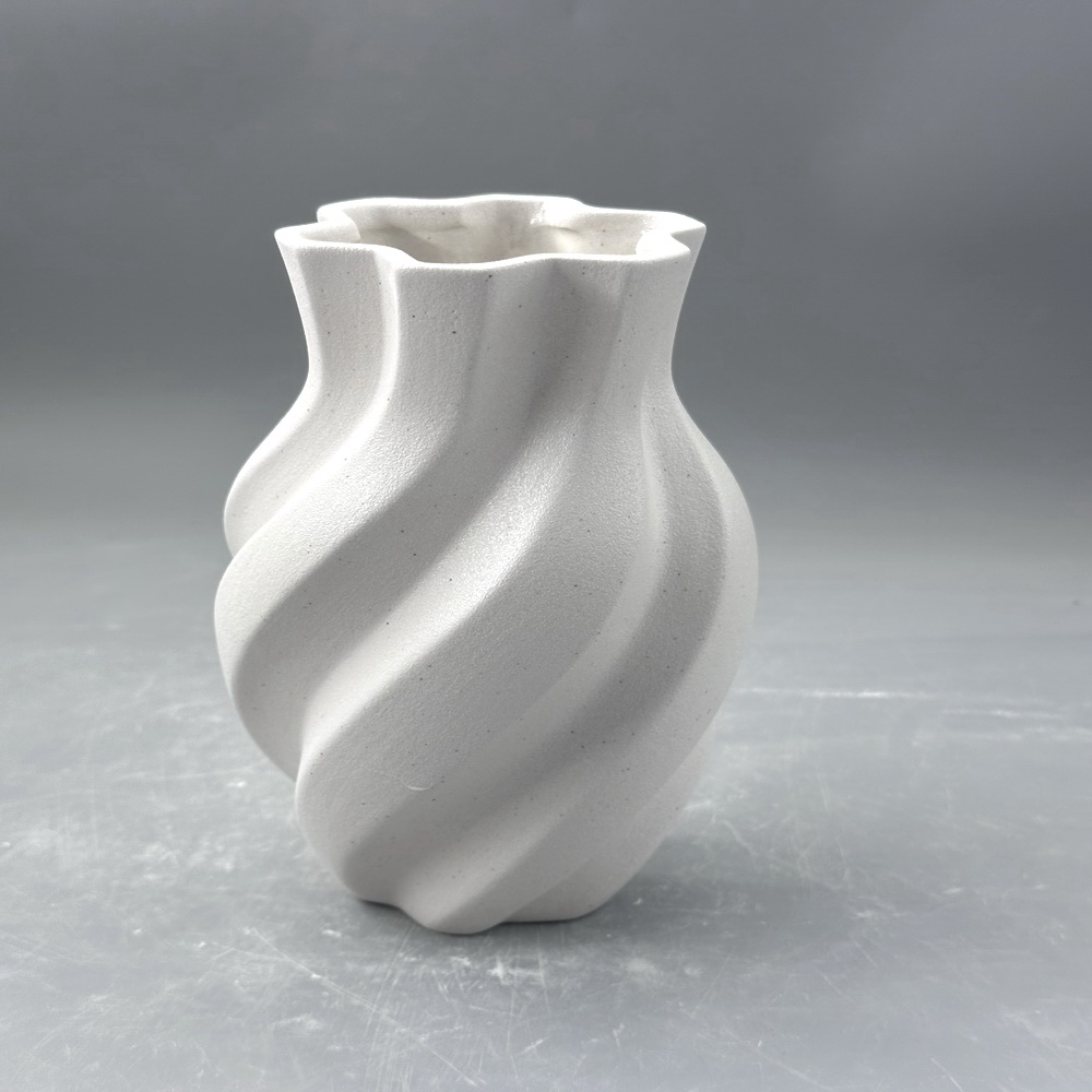 Nordic-style Ceramic Ornaments Creative Burning Crafts Home Hydroponic Dry Flower Vases Wholesale White Ceramic Vase Set