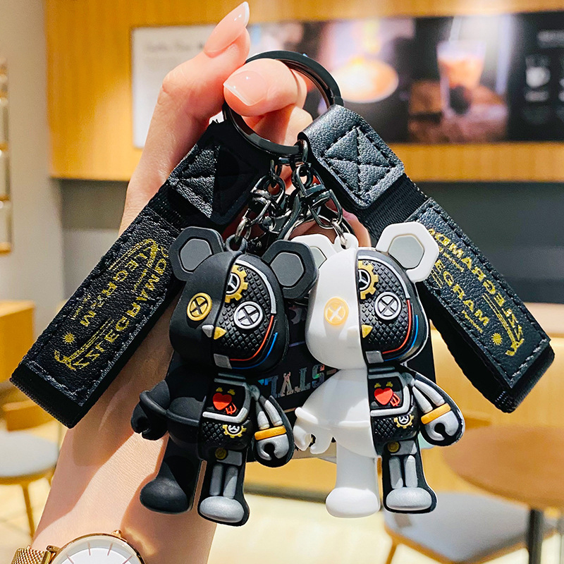Cartoon Funny Half Skull Body Robot Mechanical Bear Keychain Fashion Punk Animal Keyring Car Bag Pendant Key Chains Couple Gift