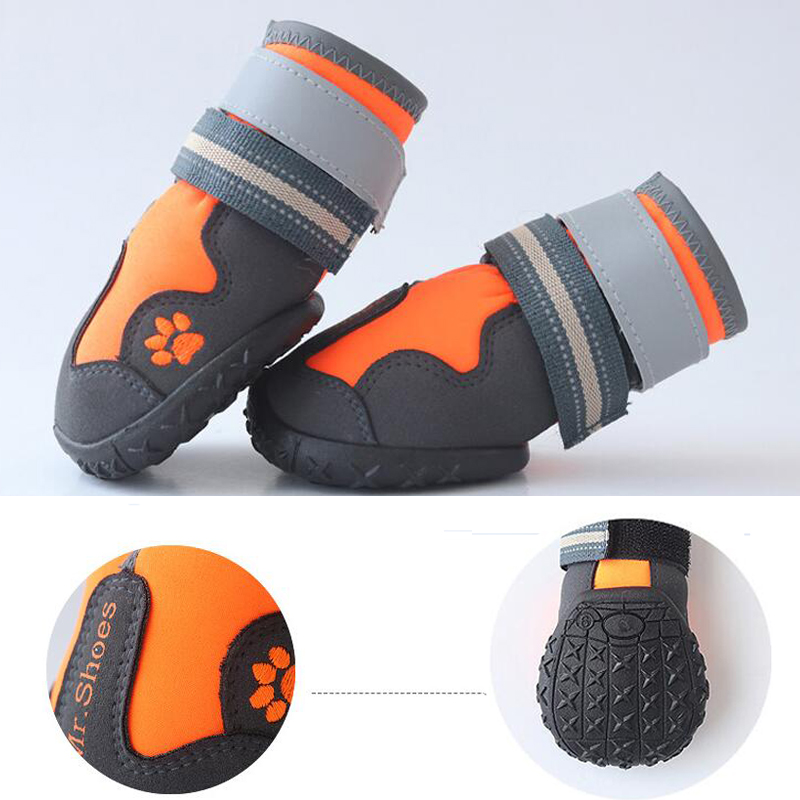 Pet Dog Shoes Climbing Snow Shoes Husky German Animal Husbandry Special Dog Shoes Ready Stock A Set of Four Pet Supplies Factory