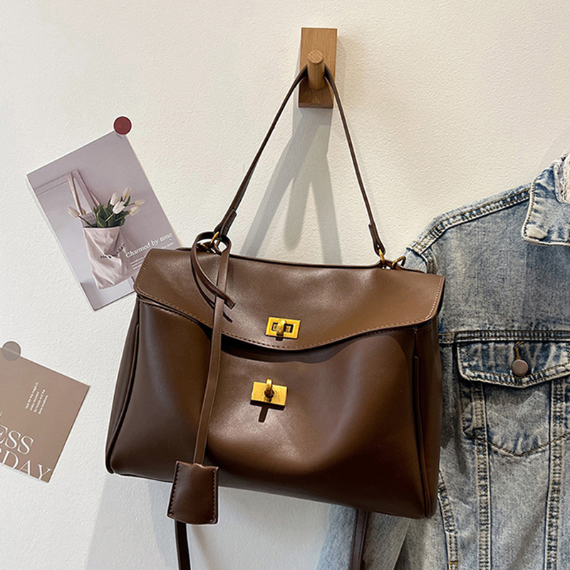 Design Handbag Shoulder Bag Women 2024 Large Capacity Crossbody Bag Fashionable Ladies Messenger Bag Multifunctional Commuting