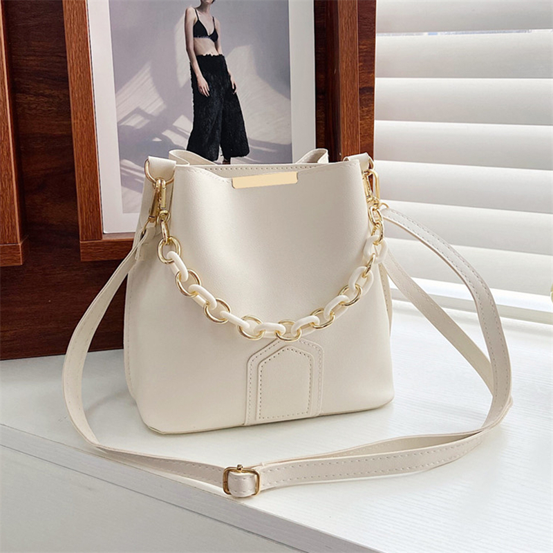 Chain Women Leather Shoulder Bag Casual Women Handbags Crossbody Bag Bucket Bags For Women Designer Messenger Bags Sac
