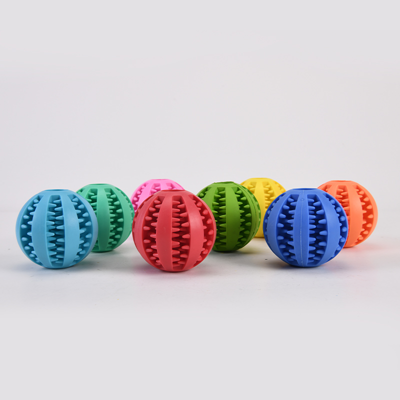 OEM ODM Tough Durable Natural Rubber Teeth Cleaning Interactive Ultra Pet Dog Chew Ball Toy