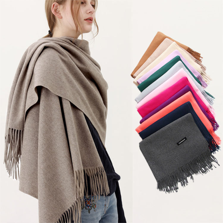 Fashion Ladies Pure Color OEM 70*190 Luxury Hijab Shawl Winter Pashmina Scarf With Tassel