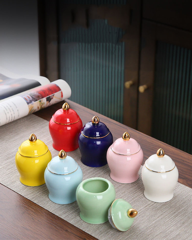 Gold Plated Tea Canister Sealed Ceramic Storage Jar with Lids Porcelain Coffee Container Desk Decoration Tea Cans Candy Pots