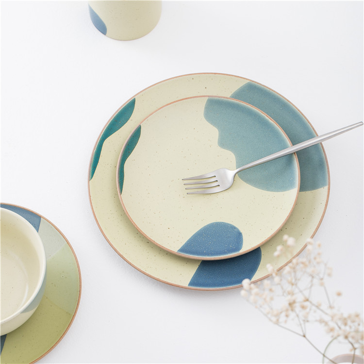 High Quality Hand Painted Colorful Restaurant Home Ceramic Dinnerware Set Dining Plates Table Porcelain Dinner Sets