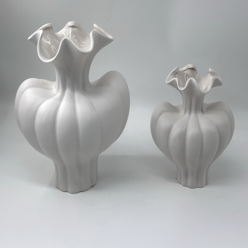 Wholesale Customized Modern Ceramic Vases Art Deco Nordic Luxury Styles Glass Porcelain Pottery Tabletop Vases for Weddings
