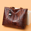 Version Trendy Women's 2024 New Large Capacity Tote Bag with Horizontal Square Zipper Single Shoulder Handbag