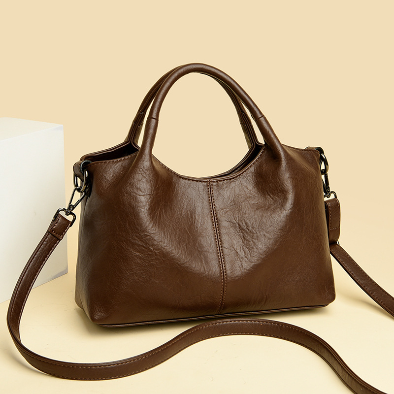2024 New Women's Bag Foreign Trade Cross Border Lightweight Commuter Crossbody Bag Texture Soft Leather Handbag Women's Small Bag