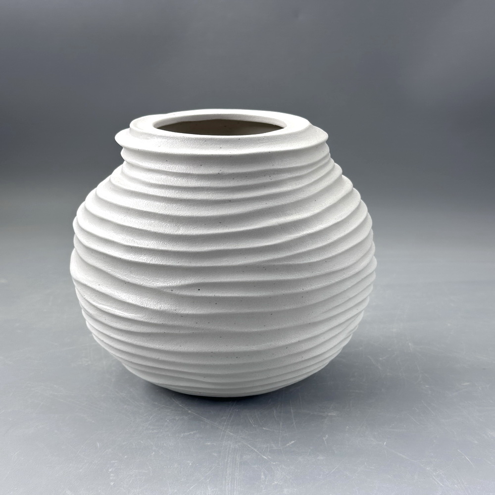 Creative Plain Ceramic Vase Table Top Decoration Flower Vase Exquisite Ceramic Crafts
