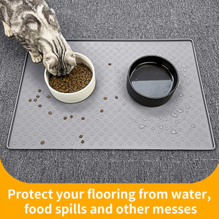 Non Slip Waterproof Silicone Food And Water Dog Cat Mat Silicone Pet Feeding Mat with Edges