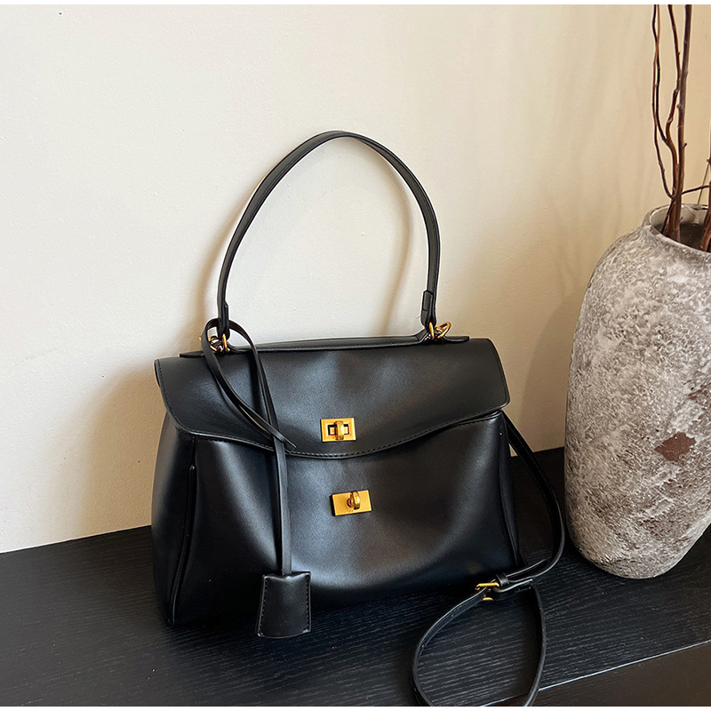 Design Handbag Shoulder Bag Women 2024 Large Capacity Crossbody Bag Fashionable Ladies Messenger Bag Multifunctional Commuting