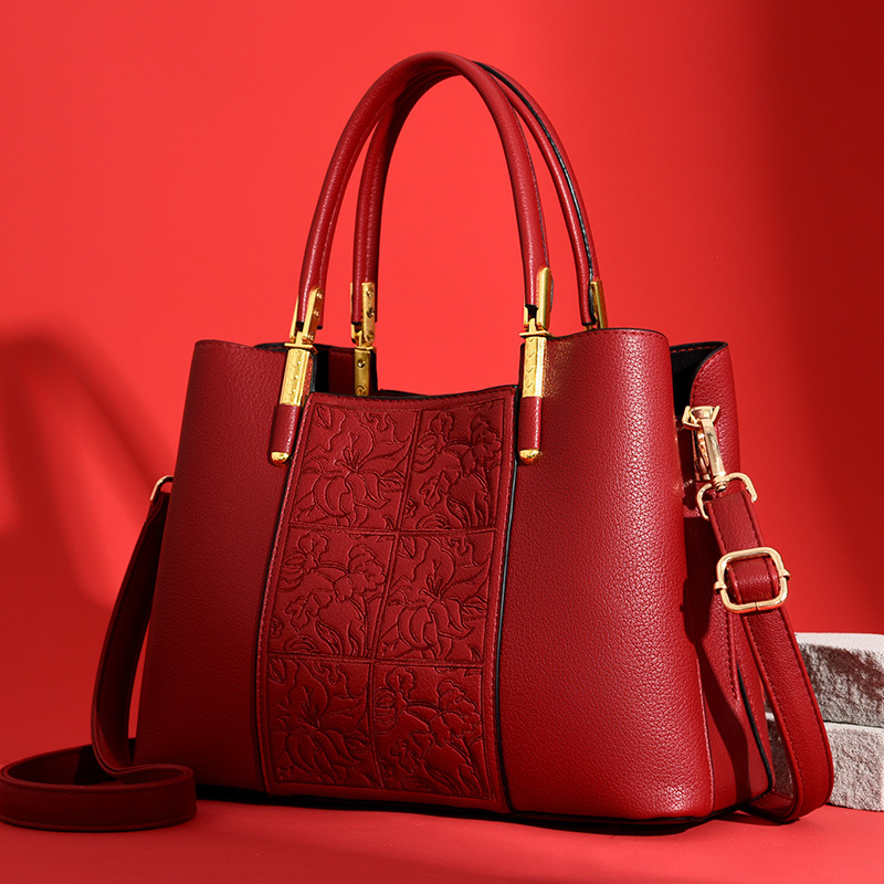 Embroidered Large Capacity Handbag, Women's Bag, Atmospheric And High-end Sense, Crossbody Women's Bag