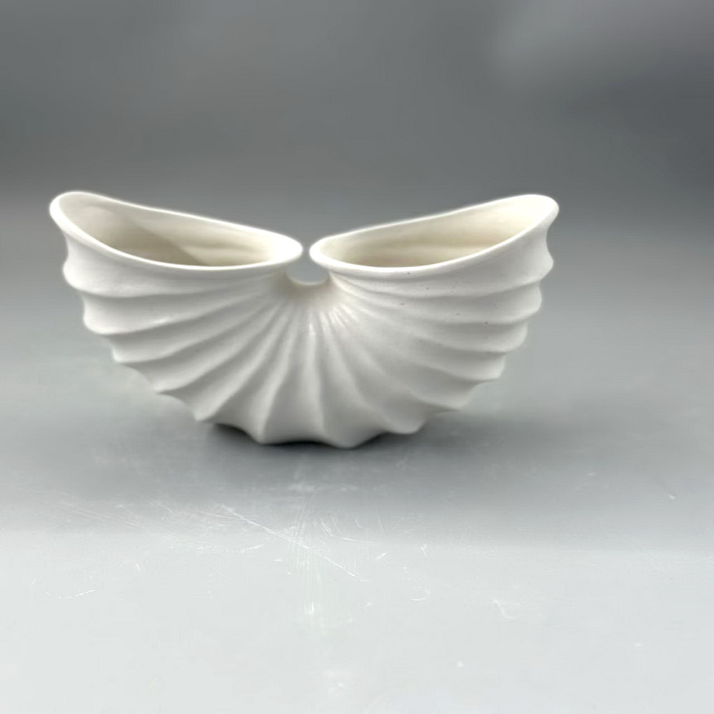 High-End Nordic Ceramic Vase Modern Home Decor Top-Table Ornament for Living Room Cute Design Style Wedding Flower Arrangements