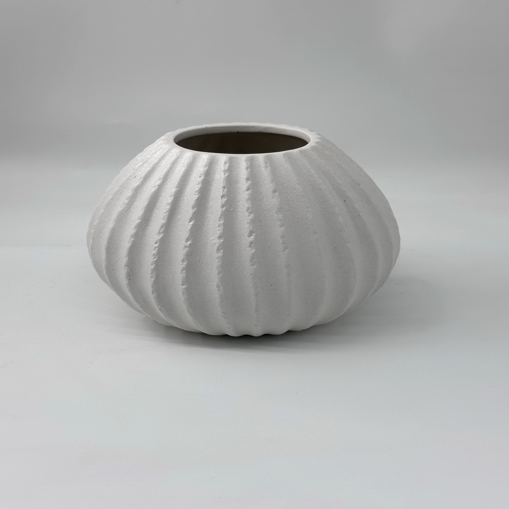 Minimalist Frosted Ceramic Vase Nordic Spiral Art, Elegant Table Centerpiece for Living Room