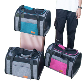Wholesale Custom Large Capacity Breathable Portable Expandable Foldable Travel Cat Bag Dog Bag Pet Carriers Pet Cages Carriers