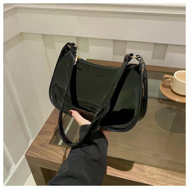 2024 Women's Patent Leather Handbag Versatile Fashion Shoulder Bag Casual Commuting Bag Girl Brand Designer Zipper Small Handbag