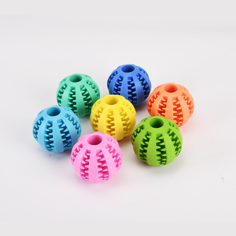 OEM ODM Tough Durable Natural Rubber Teeth Cleaning Interactive Ultra Pet Dog Chew Ball Toy