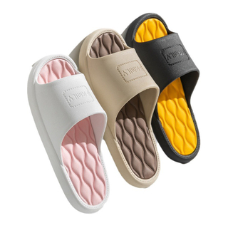 Customized Wholesale Summer Cartoon Bear Home Bathroom Woman Sandals And Slippers Cute PVC