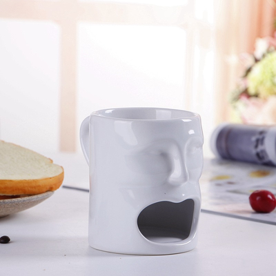 Funny Figure Shape Cheap Tea Mug Tea Bag Biscuit Holder White Modern Coffee Mug with Cookie Holder 