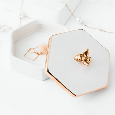 White color glazed elegant decoration ceramic jewelry box